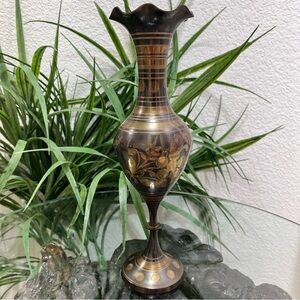 🔥Vintage🔥 Hand Crafted And Etched Tall Brass Vase 12”